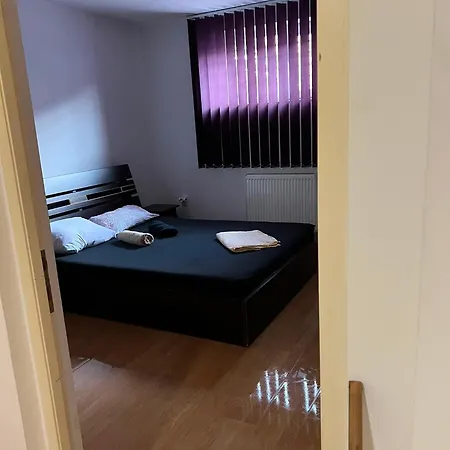 Apartment Spacious And Modern, Near The Lakes *